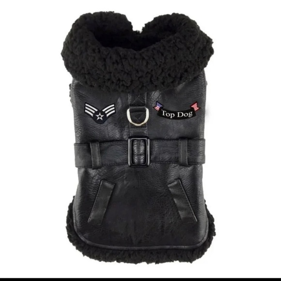 Dog Bomber Jacket fits dogs 11 to 15 lbs New Doggie Design Dog Coat with Leash - Picture 2 of 5